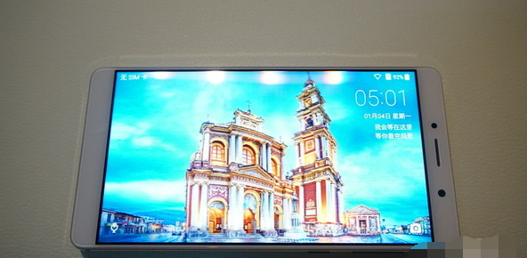 2017巨屏手機(jī)有哪些 4款2017市售高關(guān)注度大屏手機(jī)推薦_www.dnjishu.com 2017巨屏手機(jī)有哪些 4款2017市售高關(guān)注度大屏手機(jī)推薦_www.0068468.cn