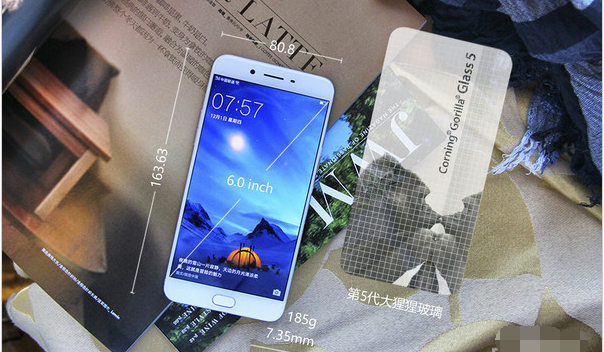 2017巨屏手機(jī)有哪些 4款2017市售高關(guān)注度大屏手機(jī)推薦_www.dnjishu.com 2017巨屏手機(jī)有哪些 4款2017市售高關(guān)注度大屏手機(jī)推薦_www.0068468.cn